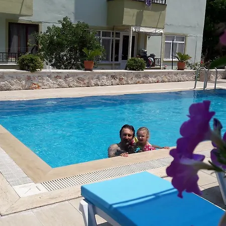 Akay Hotel *